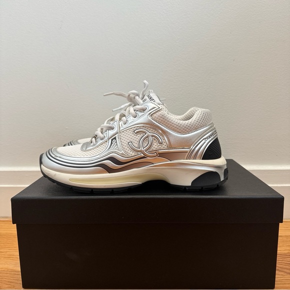 Chanel Sneakers Fabric Laminated Calfskin Stretch Women  | size 38 - Picture 2 of 10